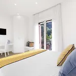 - Sara شقة *