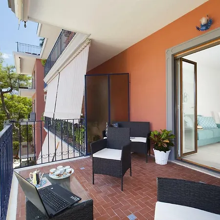 - Sara Apartment Sorrento