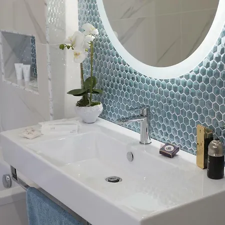 - Sara Apartment *