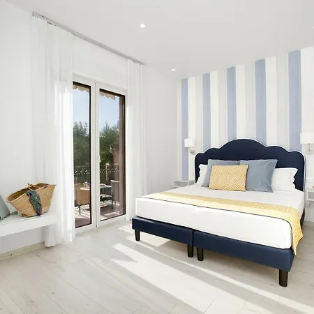 - Sara Apartment Sorrento