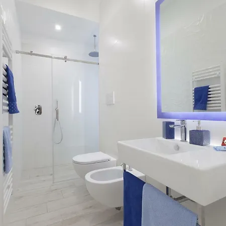 - Sara * סורנטו