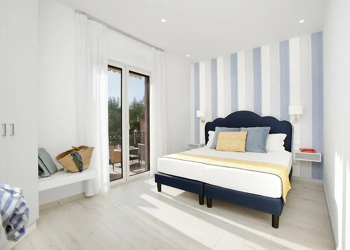 - Sara Apartment Sorrento